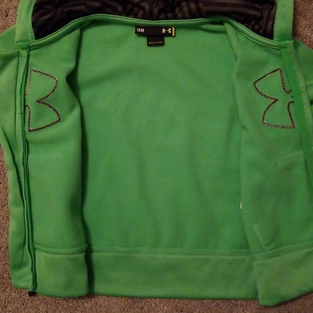 Under Armour Jacket - Picture 3 of 4